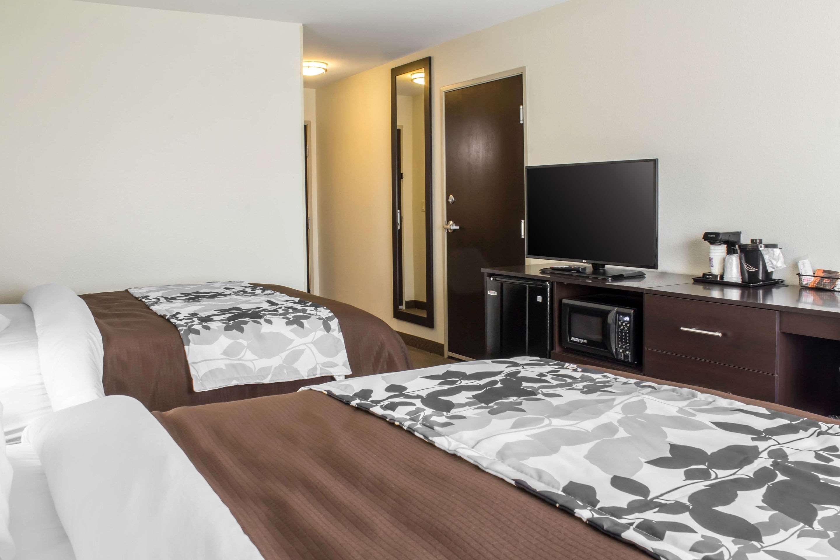 Sleep Inn & Suites Lincoln University Area Εξωτερικό φωτογραφία