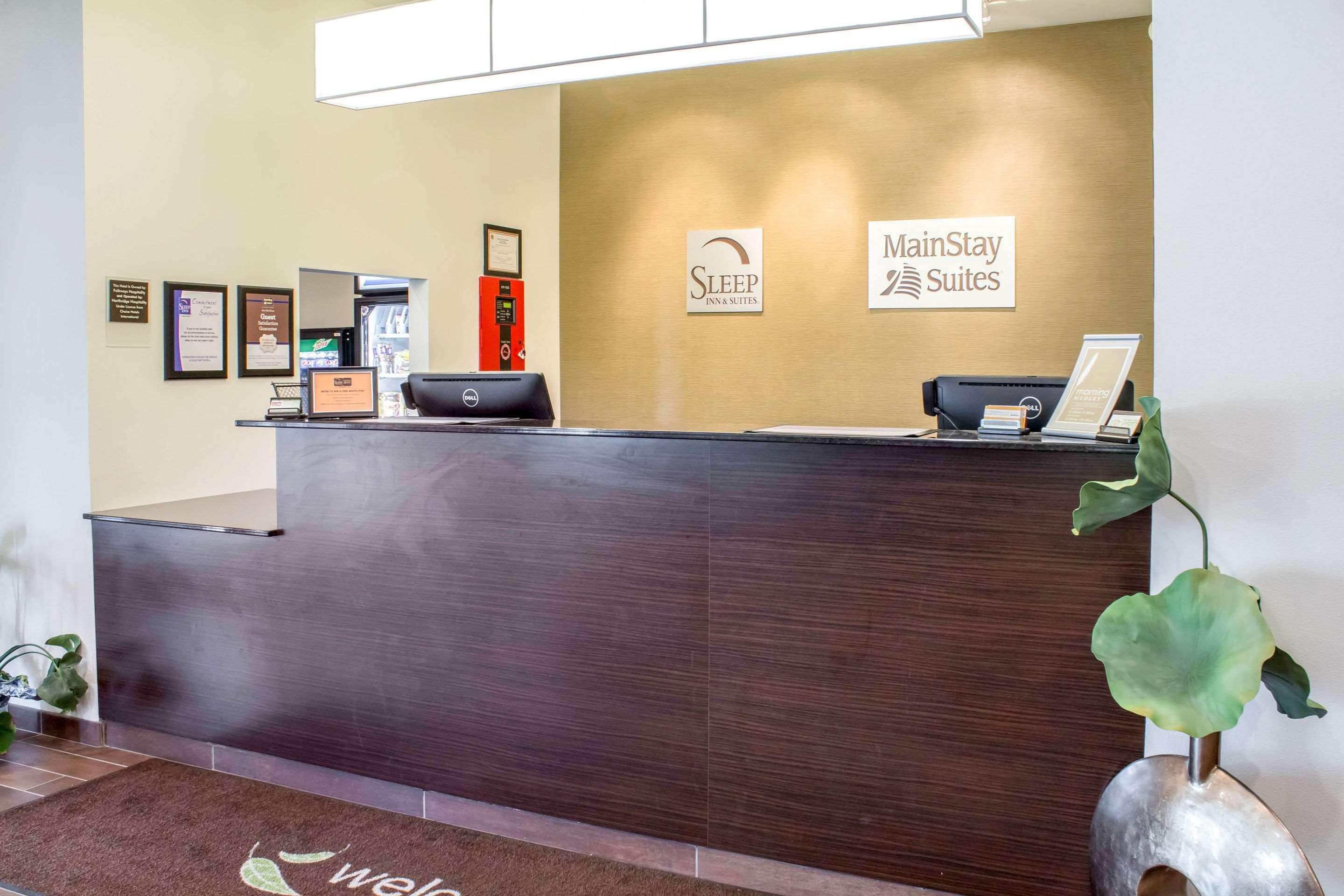 Sleep Inn & Suites Lincoln University Area Εξωτερικό φωτογραφία