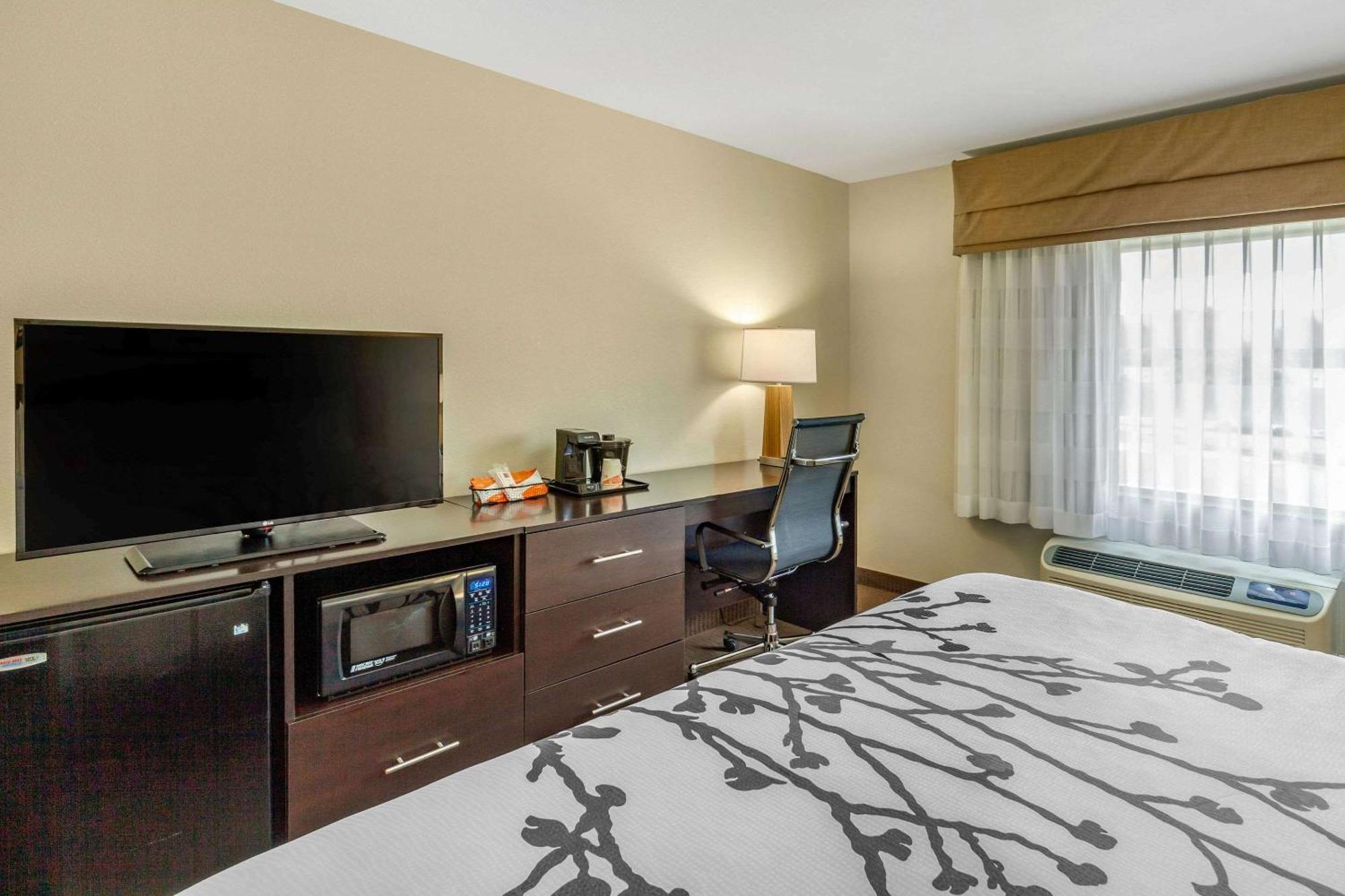 Sleep Inn & Suites Lincoln University Area Εξωτερικό φωτογραφία