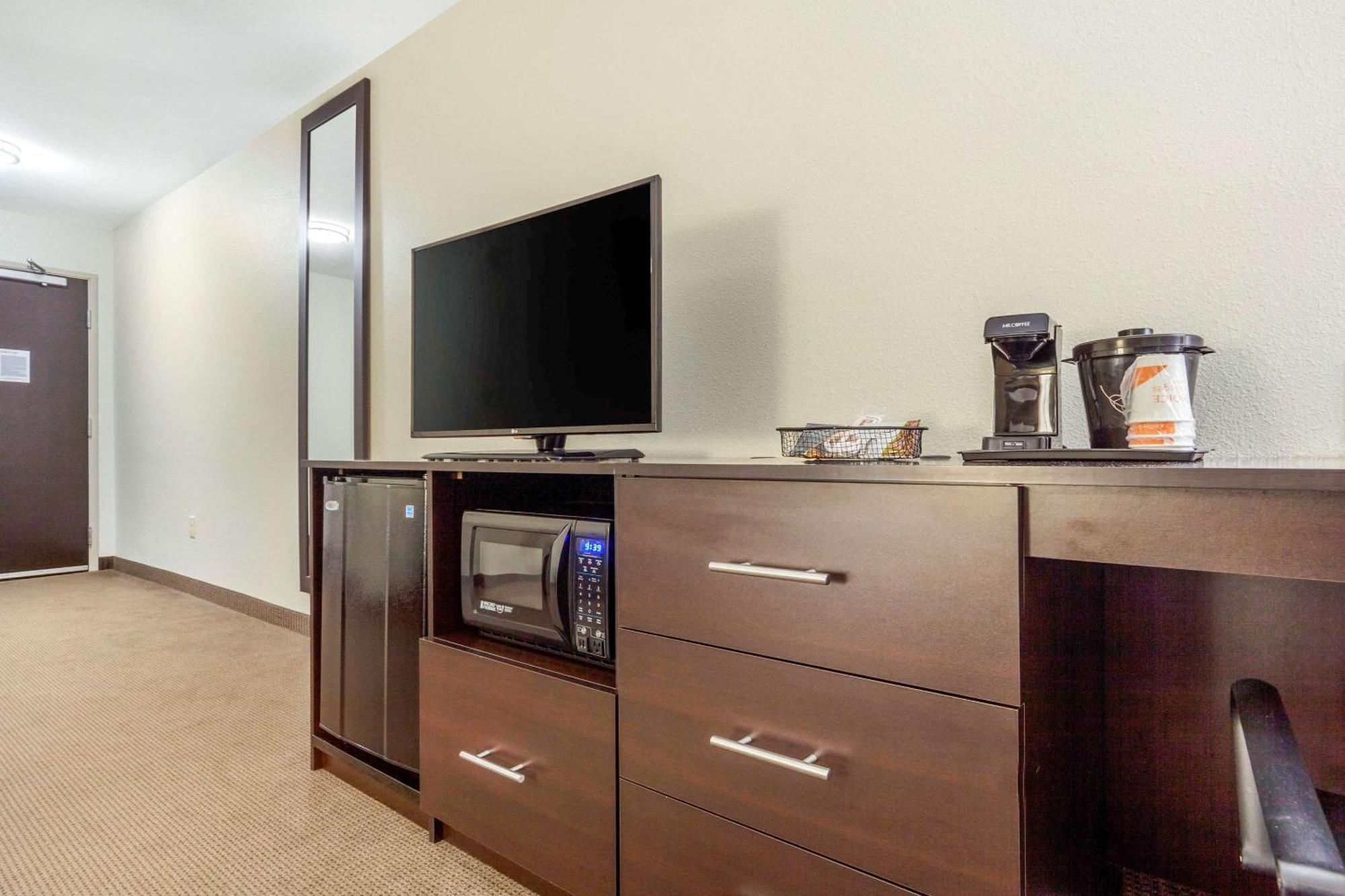 Sleep Inn & Suites Lincoln University Area Εξωτερικό φωτογραφία